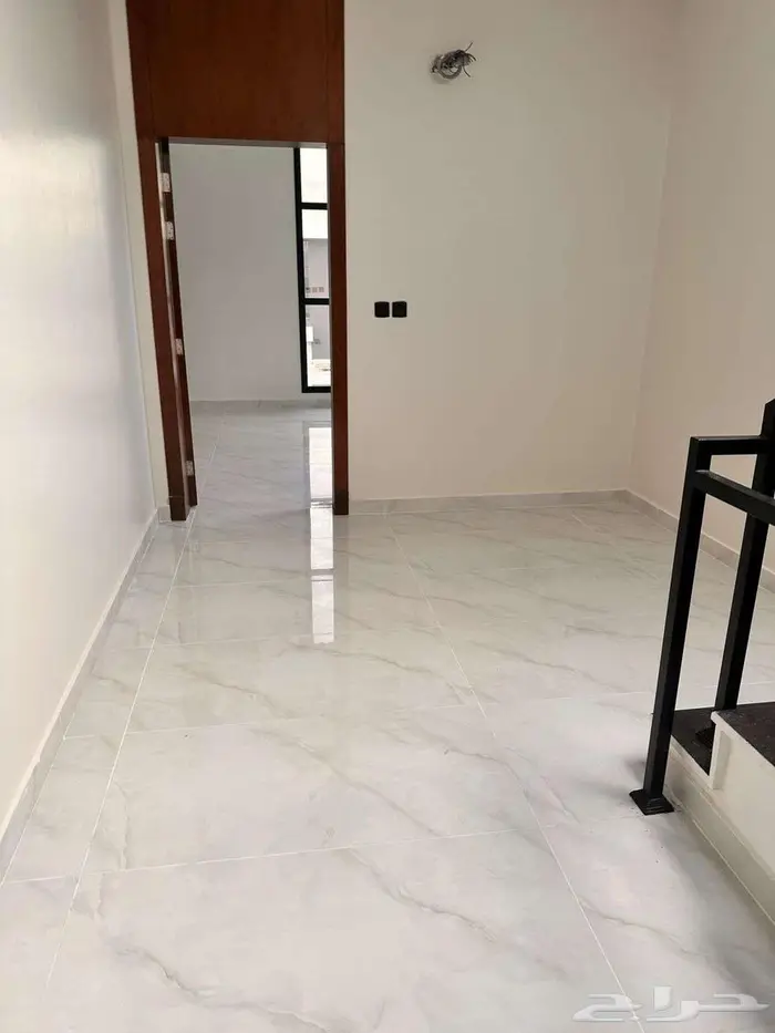 فلل دوبلكس راقية للبيع حى الامواج بجوار برج المملكة 6