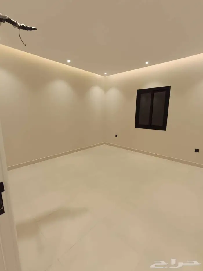 شقة فاخرة للبيع حي المنار 5