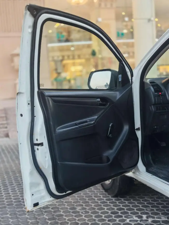 ايسوزو 2015 ديماكس ديزززل 31