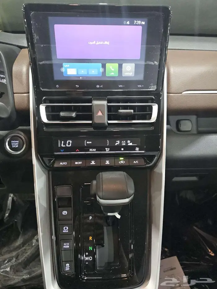 تويوتا انوفا بنزين موديل 2024 11