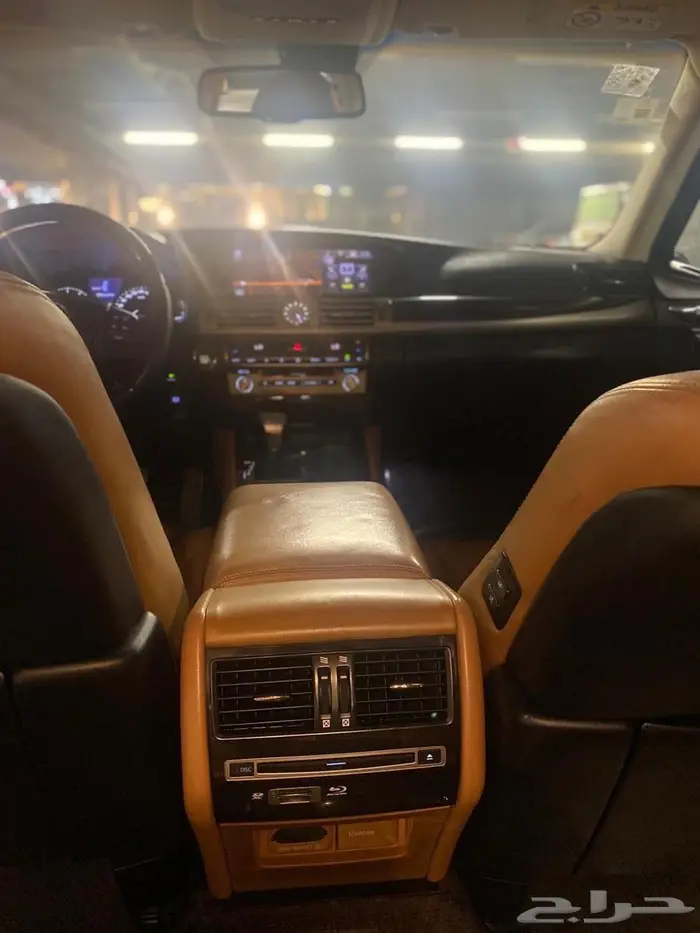 لكزس LS460 L 15