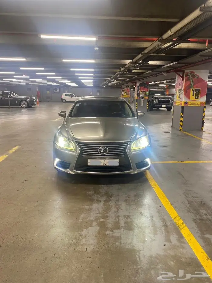 لكزس LS460 L 0