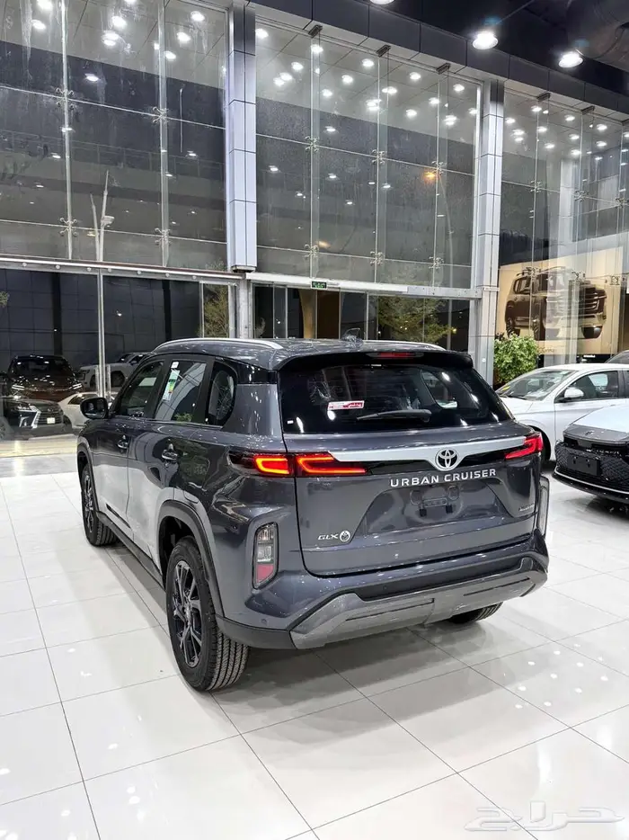تويوتا أوربان كروزر ( GLX ) موديل 2026 أقل الأسعار 8