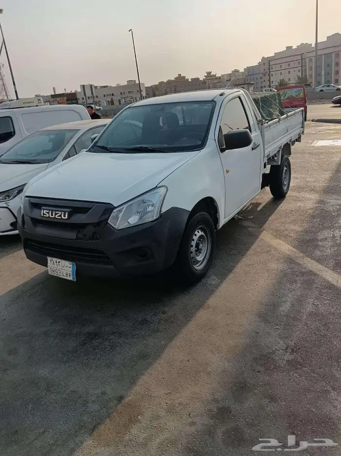 ونيت توصيل ونقل الاغراض والبضائع وعفش 0