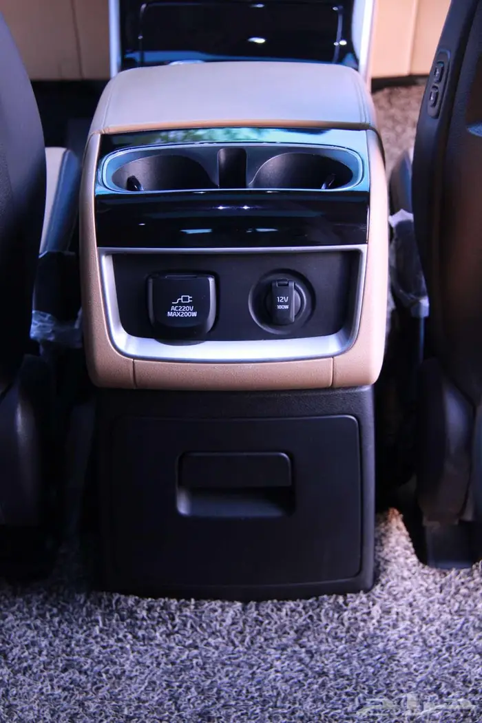 السيارة الرياضية العائلية ذات الممشى القليل بسعر مناسب 17