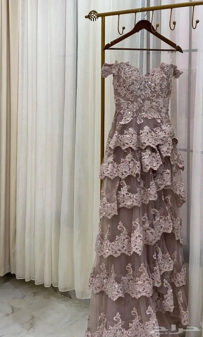 فستان مناسبات فخم 1