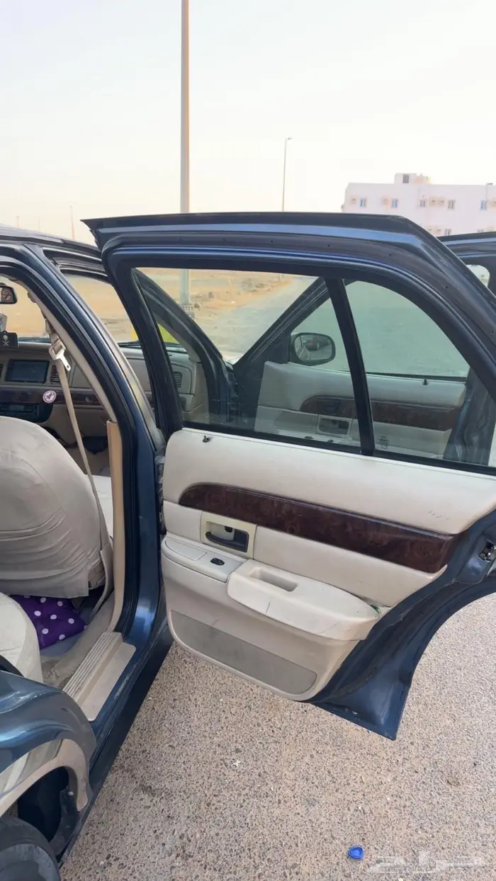 فورد ماركيز امريكي 2008 فل فل 10