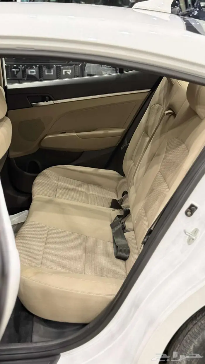 هيونداي النترا 2020 لون أبيض 3