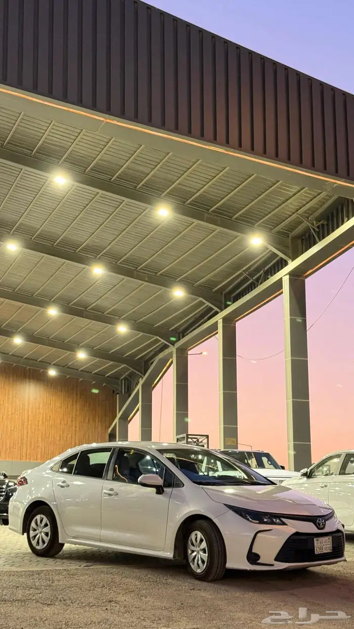 تويوتا كورولا XLI 2020 لون أبيض 4