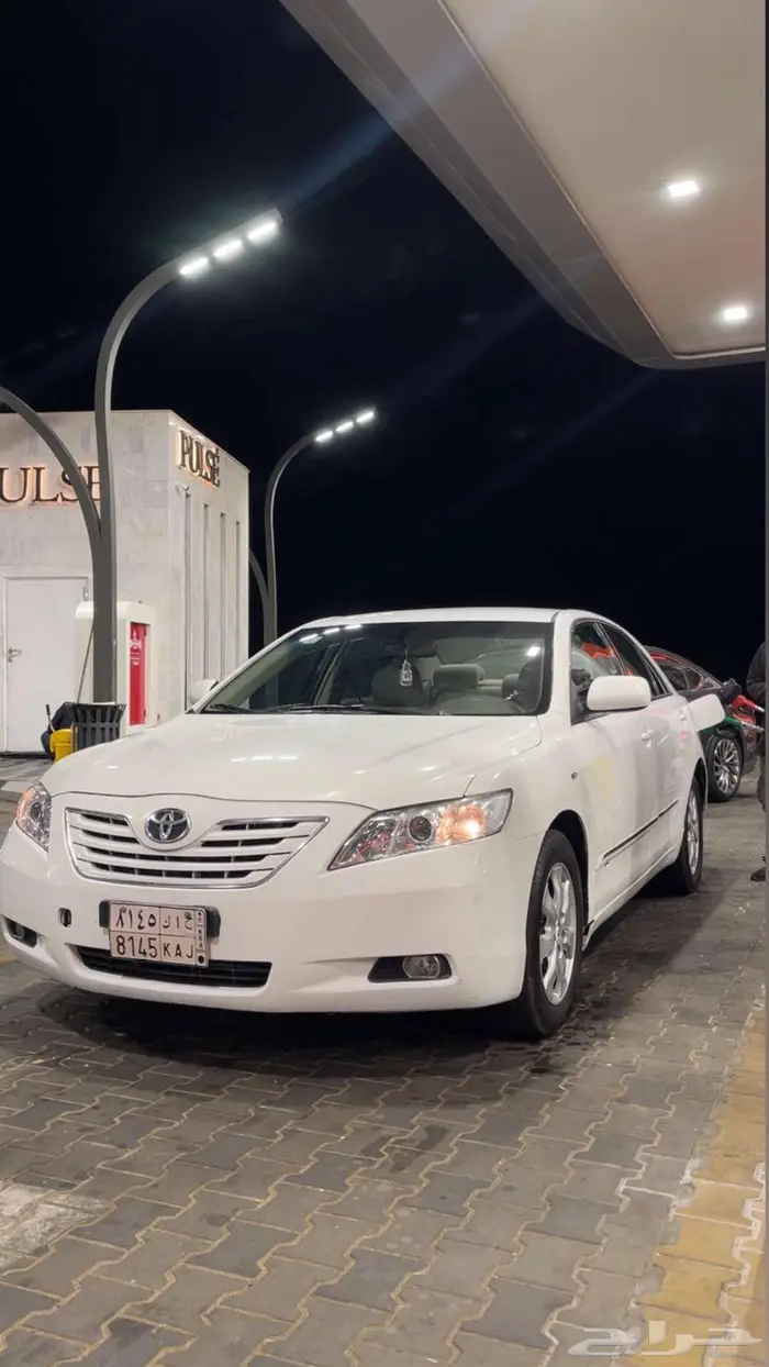 كامري للبيع او البدل المناسب 0