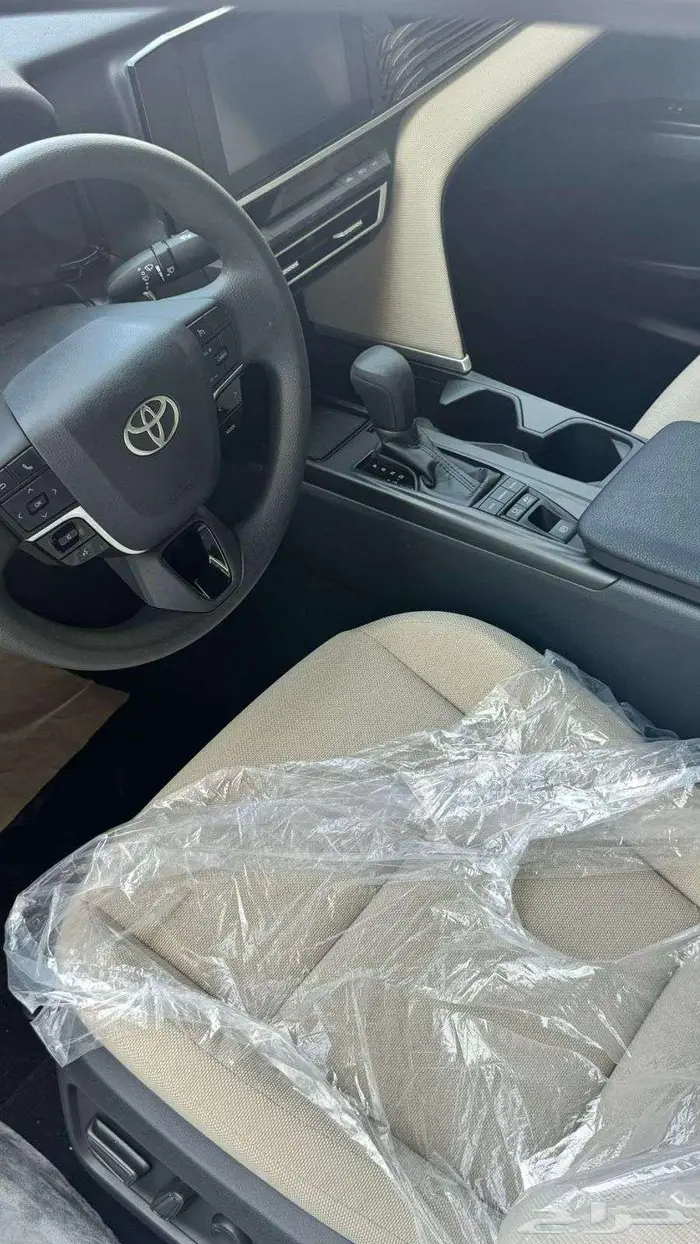 عرض خاص كامري E ستاندر هايبرد2025 سعودي 105 9