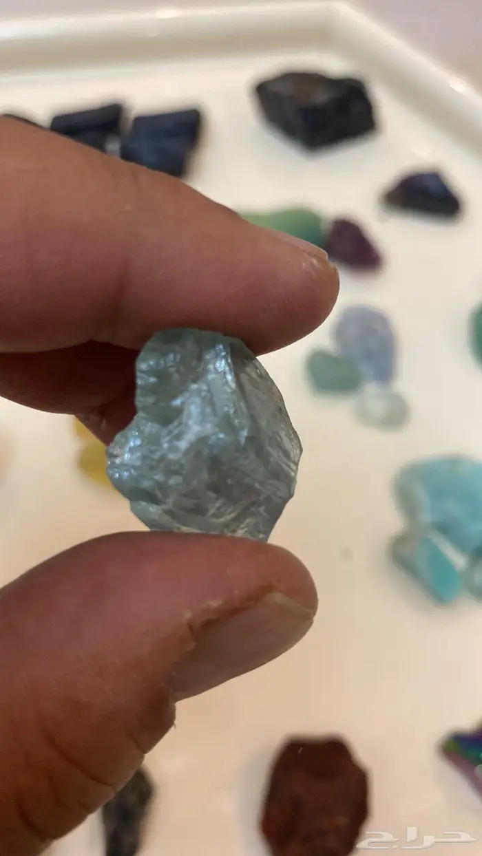 للبيع احجار كريمة اصلية خام البيع جملة 1