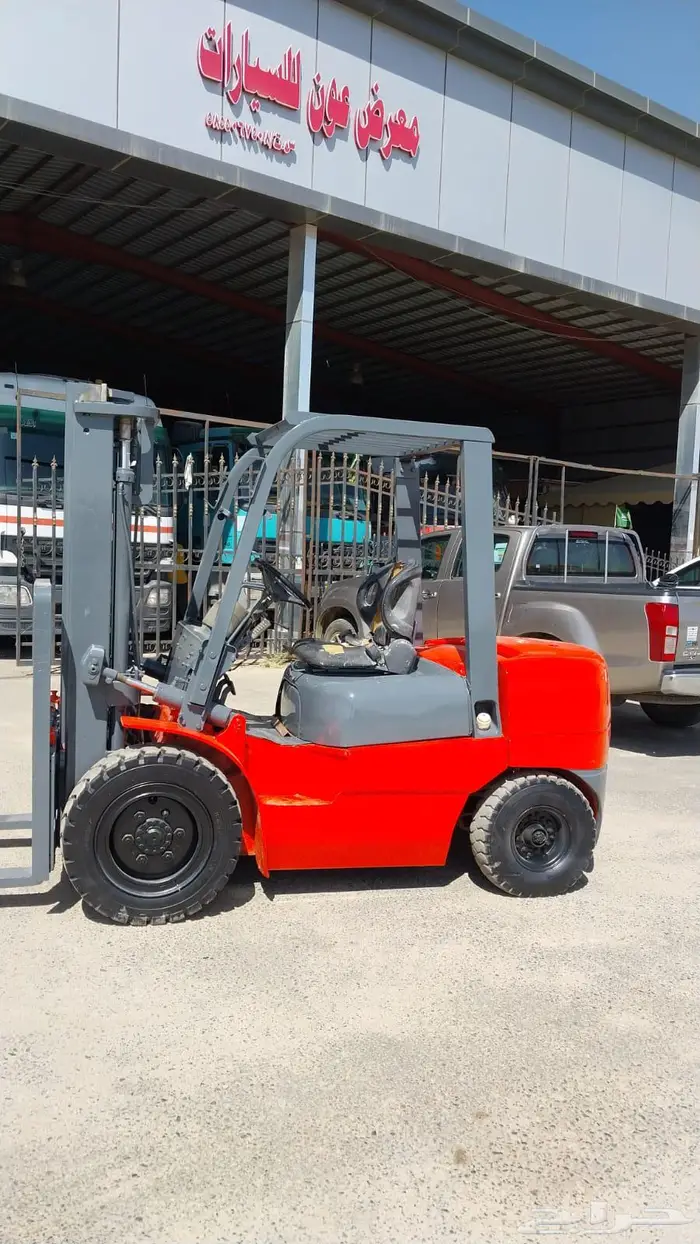 فوركلفت رافعة شوكية 3 طن ديزل موديل 2013 0