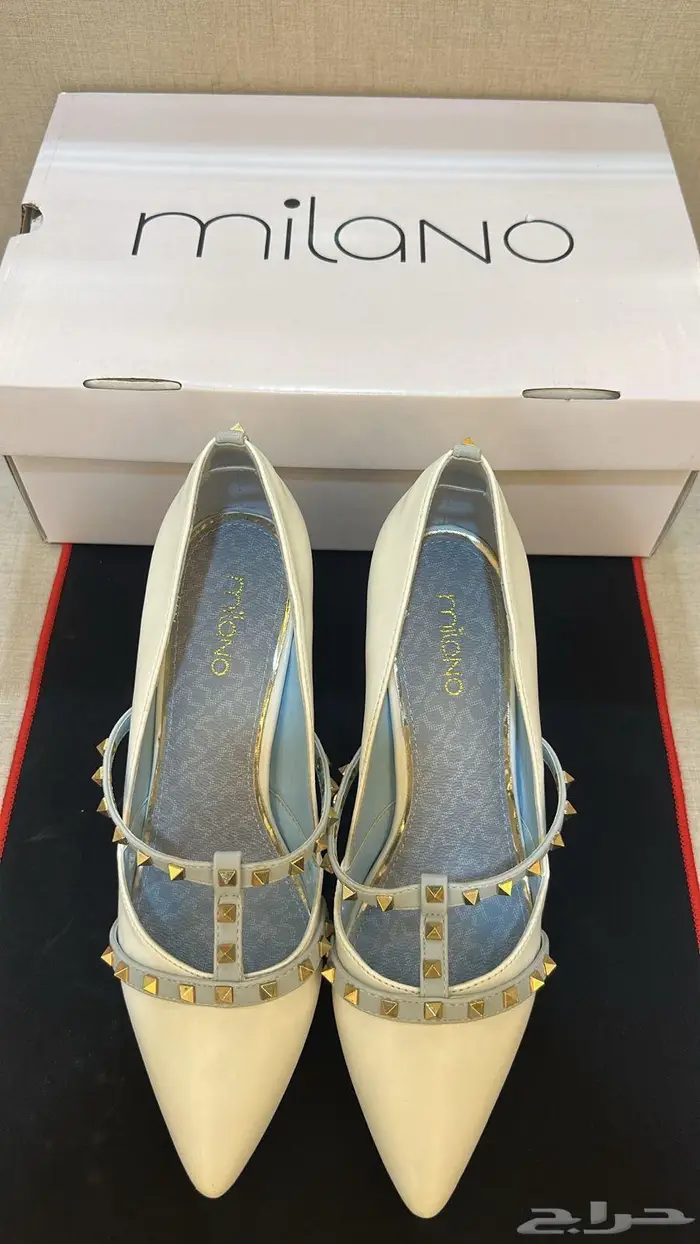 حذاء نسائي للبيع 0