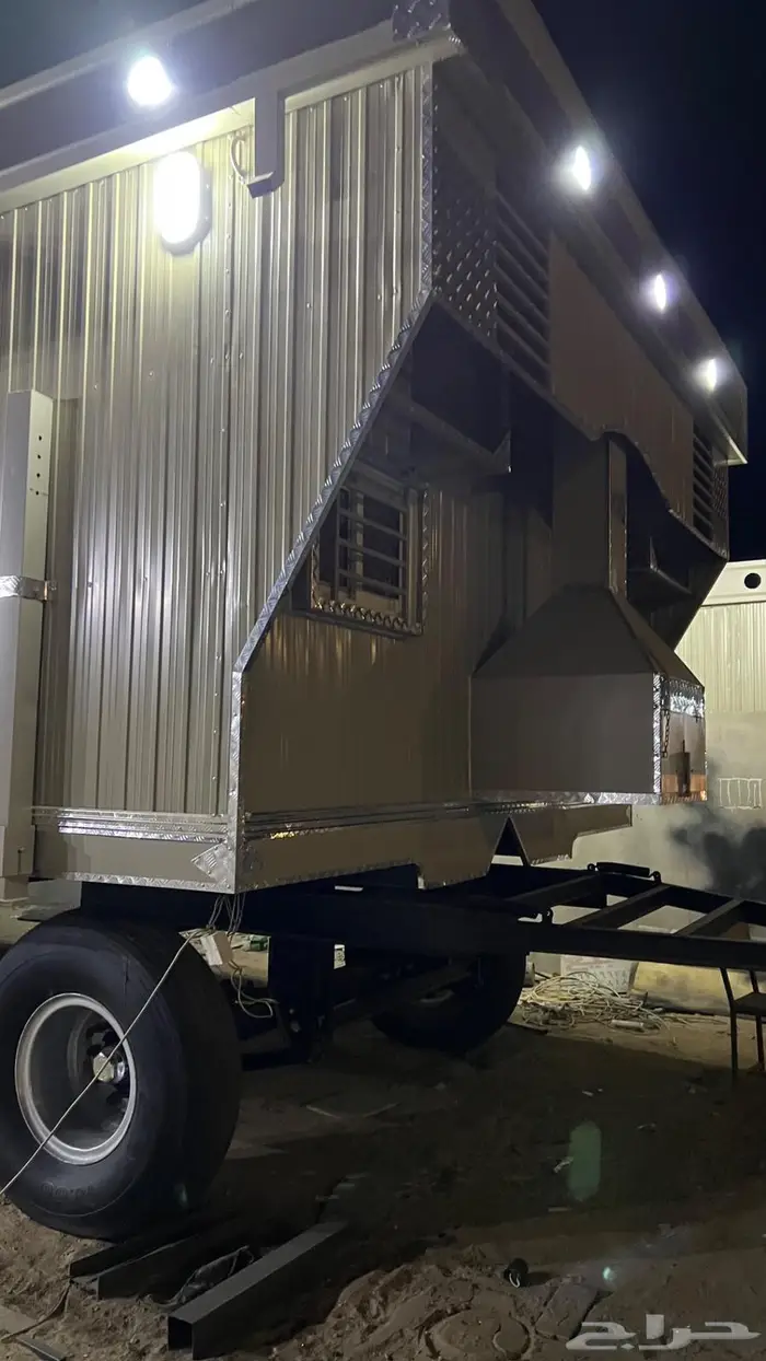 كرفان شيكنو 16 متر جنط 20 مطبخ وسط 1