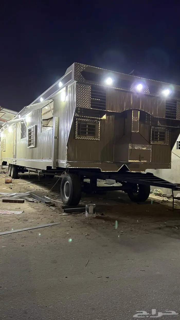 كرفان شيكنو 16 متر جنط 20 مطبخ وسط 0