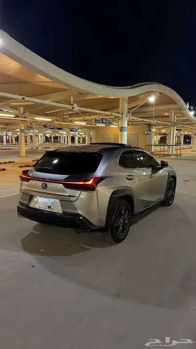 لكزس UX بنزين 2021 تيتانيوم وكالة index