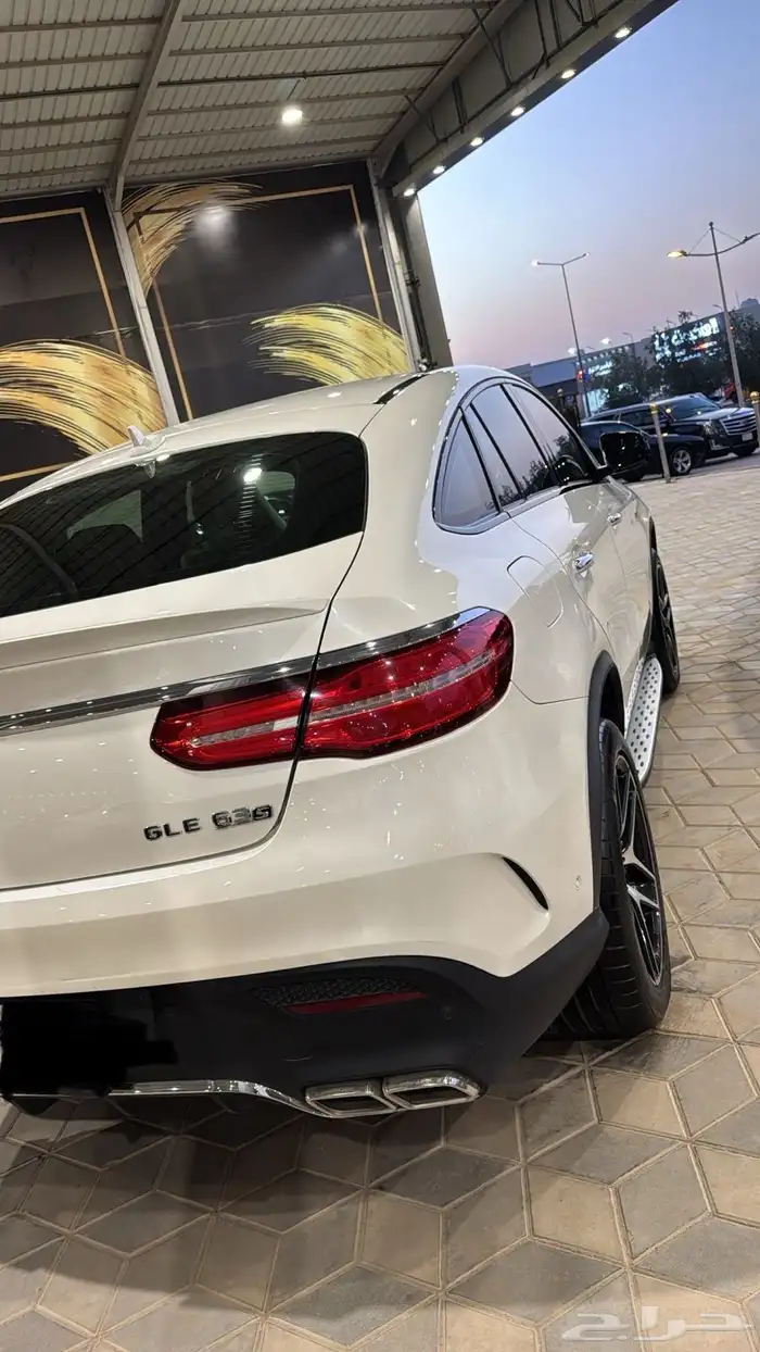 مرسيدس GLE حجم 63 4