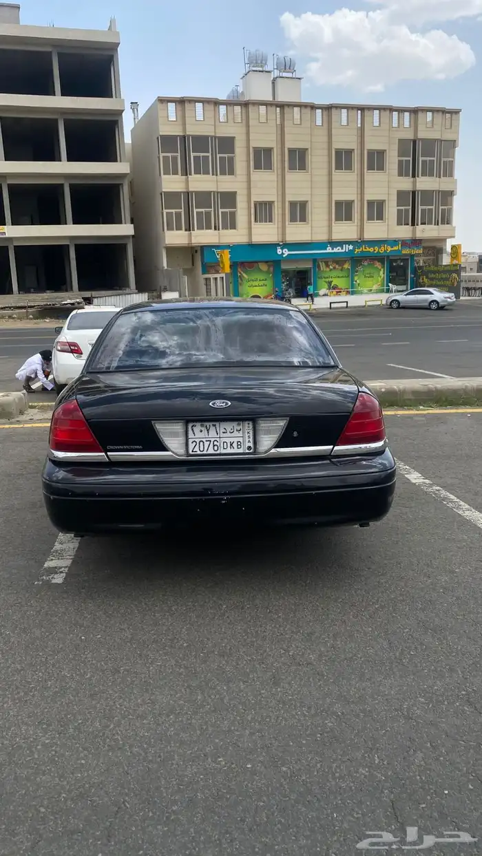 فورد كراون فيكتوريا 2011 2