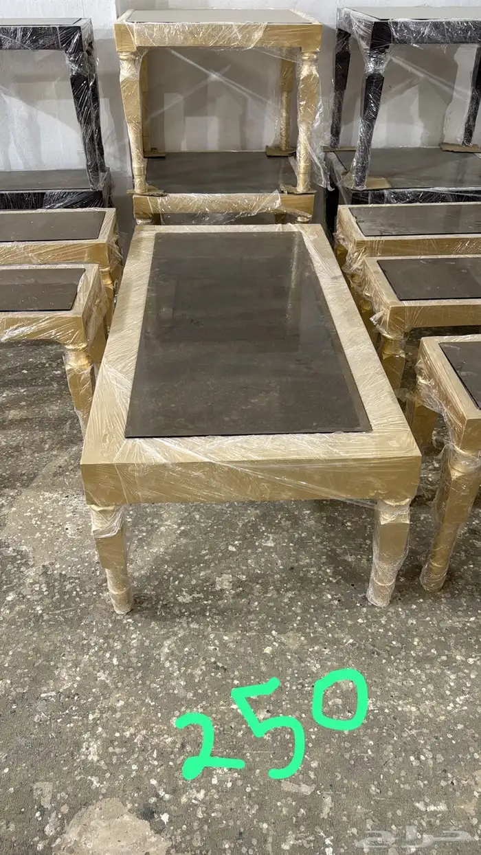 طاولات خدمة للبيع جدد 0