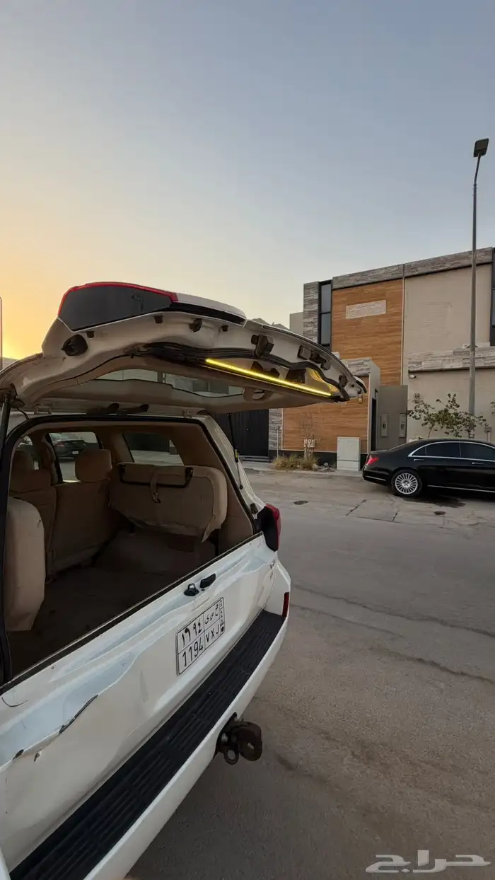 للبيع لاند كروزر 2014 16