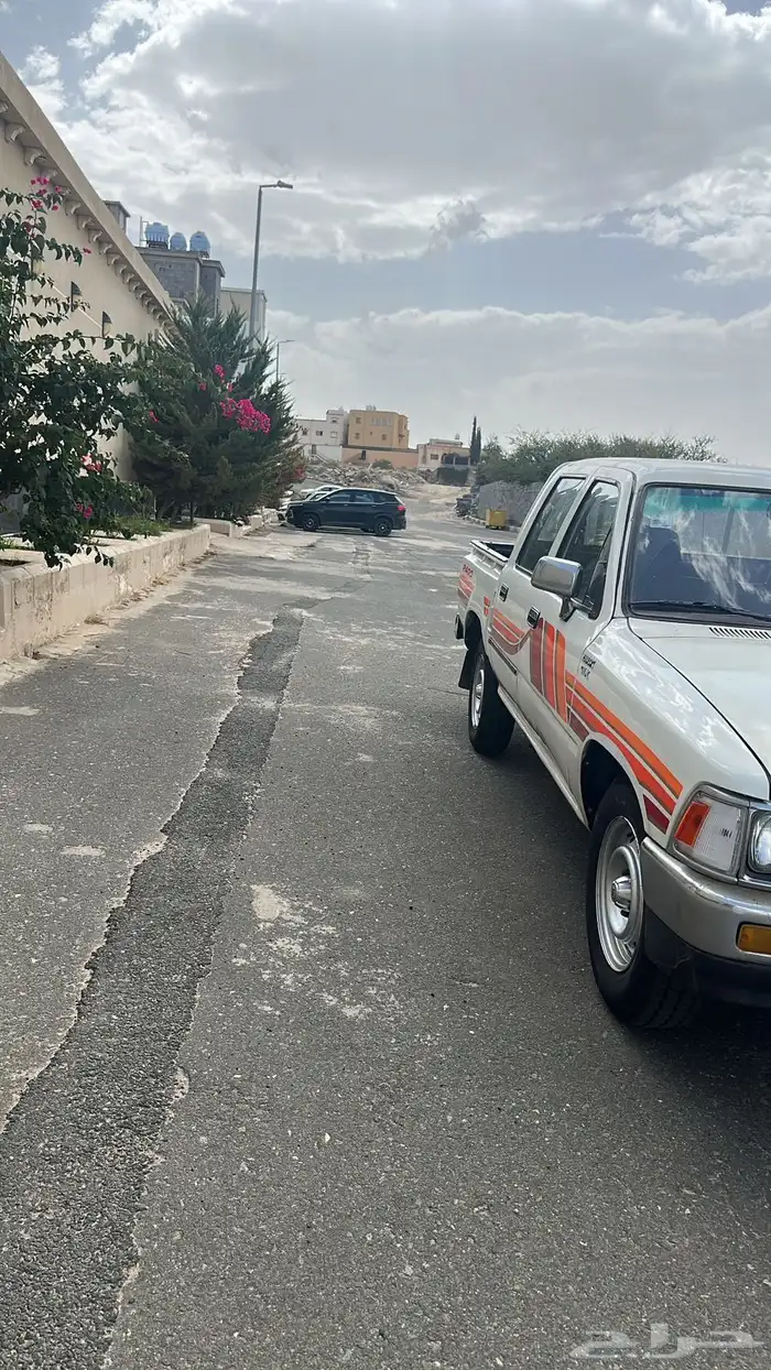 هايلوكس 93 GLX نظييف 3