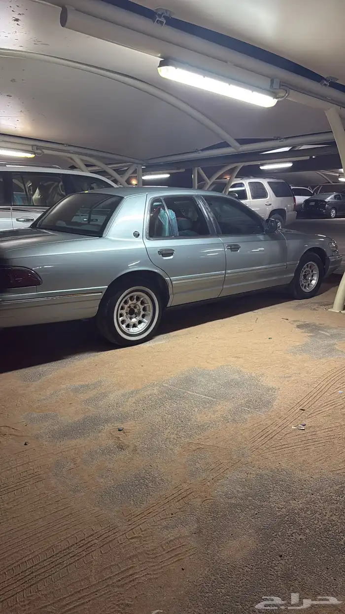 فورد 96  ما تحركات شرط والرش تجميلي 1