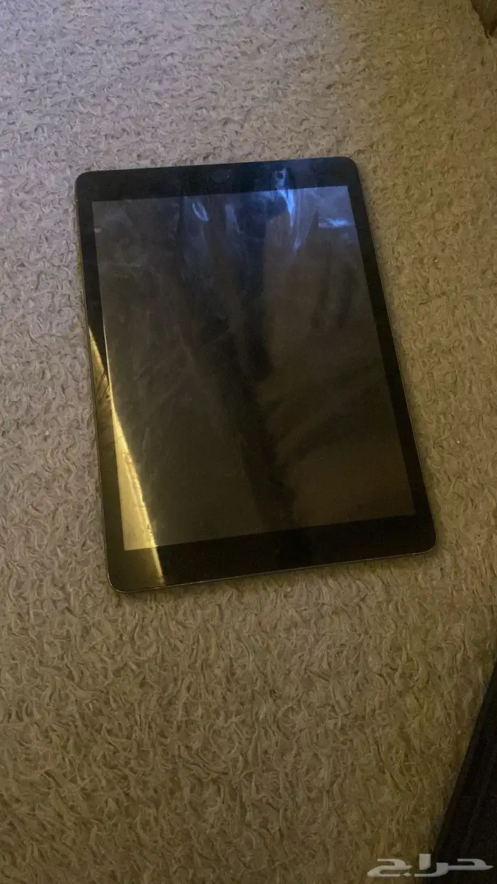 ايباد الجيل تسعه غير مفكوك بس الميك وده 30 تصليح الحد600 2