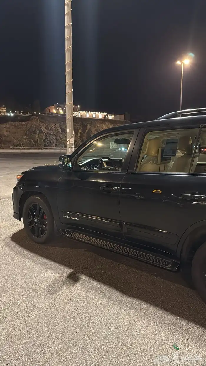 لكزس للبيع 16