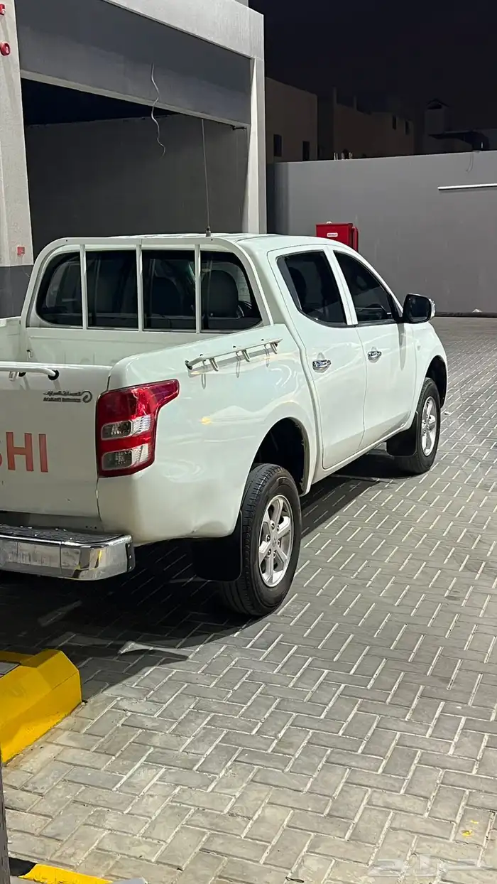 مستبيشي L200 5