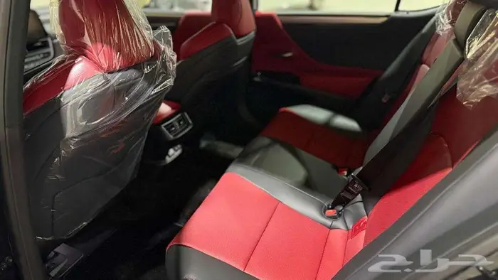 لكزسES 350 F_SPORT موديل 2025 اسود 4