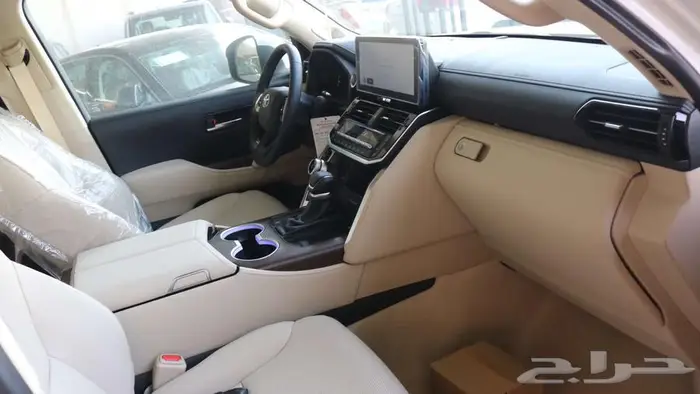 تويوتا لاندكروزر ( GXR-S ) 2025 كويتي 4
