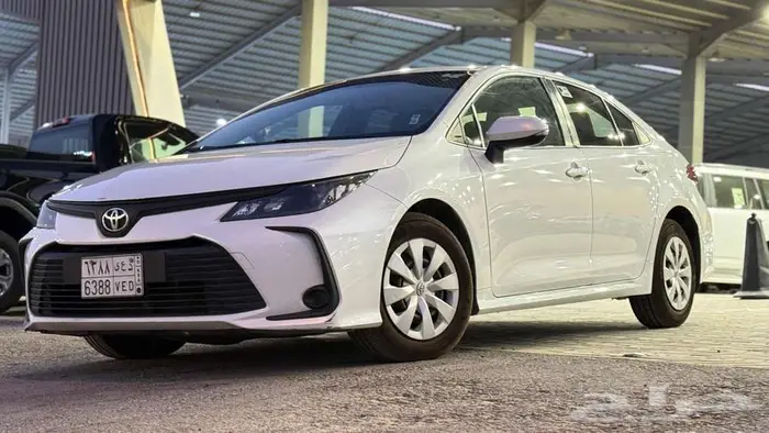 تويوتا كورولا XLI 2020 لون أبيض 0