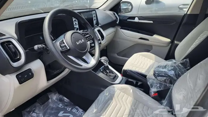 كيا سونيت GL موديل 2024 عروض وتخفيضات القيادة للسيارات 6