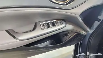 بي واي دي سيل 7 موديل 2025 عرض حصري index