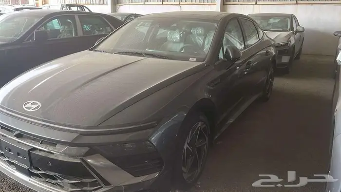 هيونداي سوناتا بريميوم 2026 اسود ورصاصي لامع اقساط 3