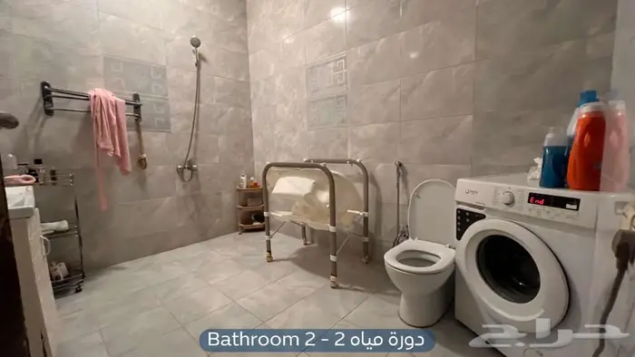 شقة مؤثثة للإيجار   حي حطين 10