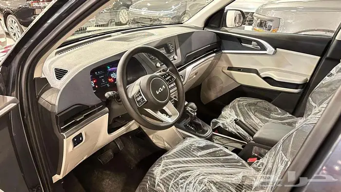 كيا كارينز ستاندر مطور 2025 بسعر مميز لفتره محدوده 8