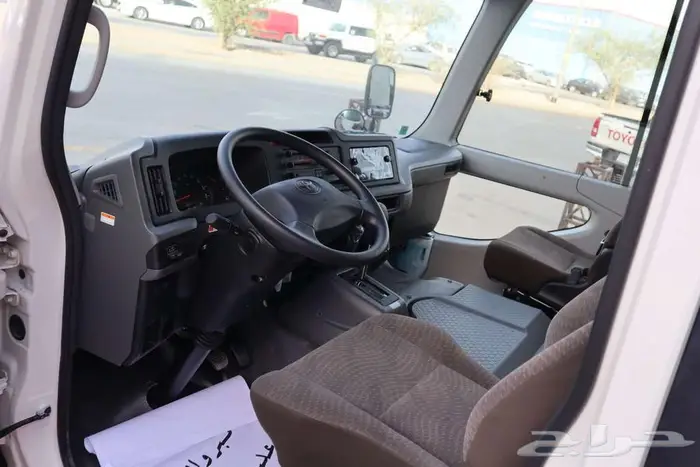 تويوتا باص كوستر 22 راكب و 23راكب خليجي 2025 ديزل 5