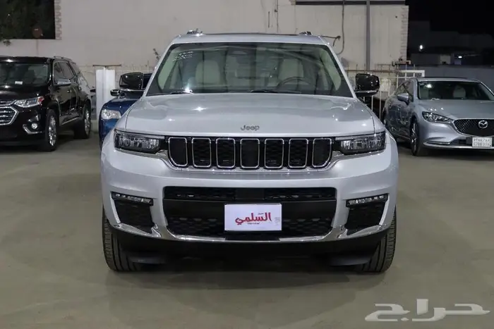 جراند شيروكي 2022 فل كامل ليميتد 0