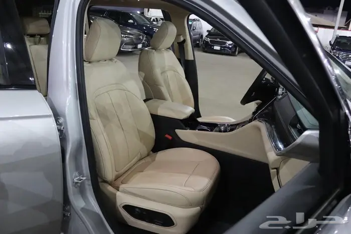 جراند شيروكي 2022 فل كامل ليميتد 14