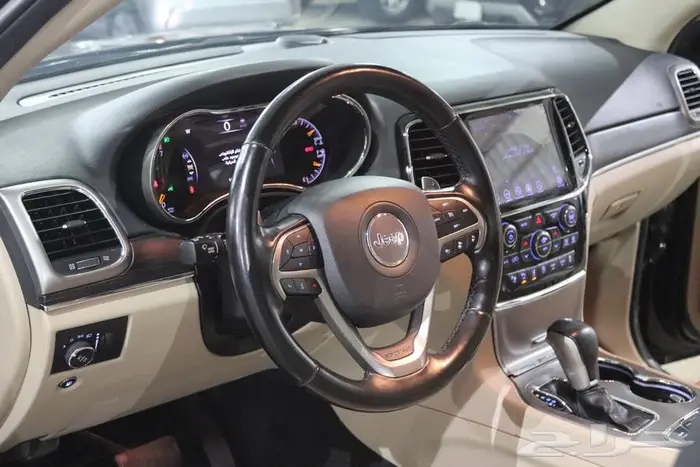 جراند شيروكي 2020 فل كامل 10