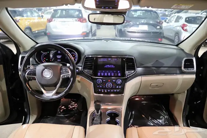 جراند شيروكي 2020 فل كامل 17