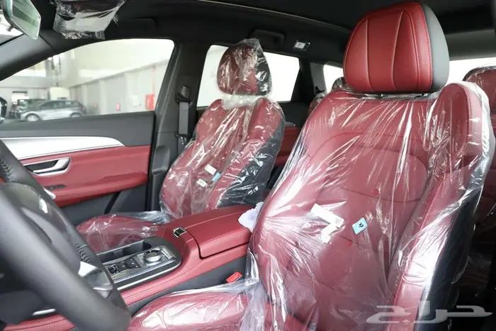 السياره العائليه جيتور X70 plus كمفورت 2025 بسعر مميز جدا 5
