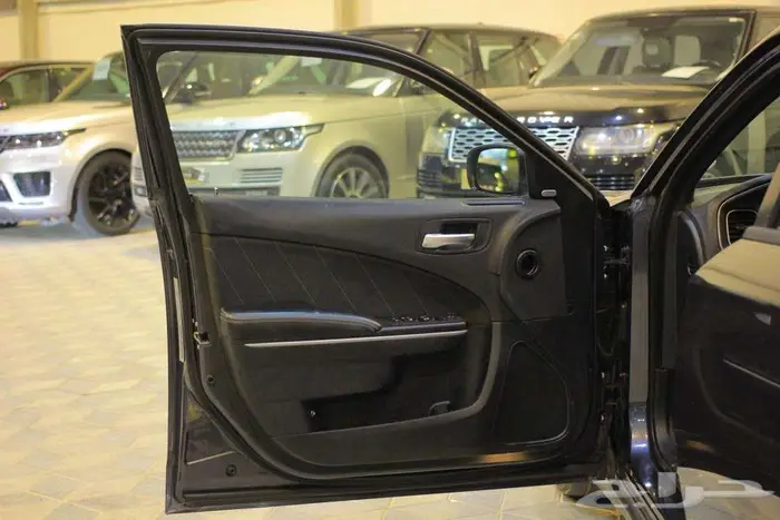 دودج تشارجر موديل 2017 RT 6