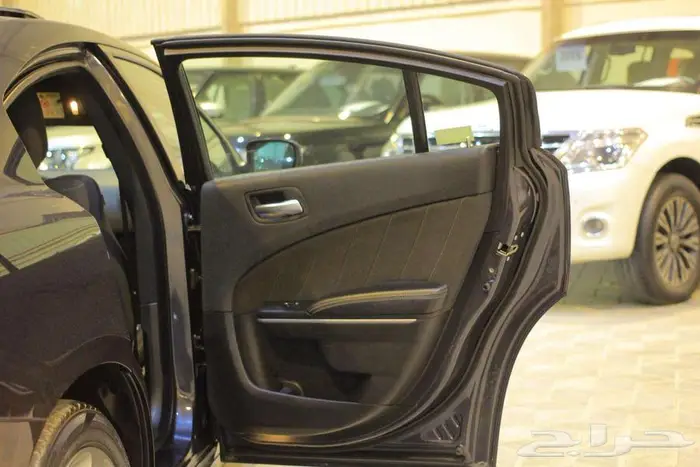 دودج تشارجر موديل 2017 RT 11