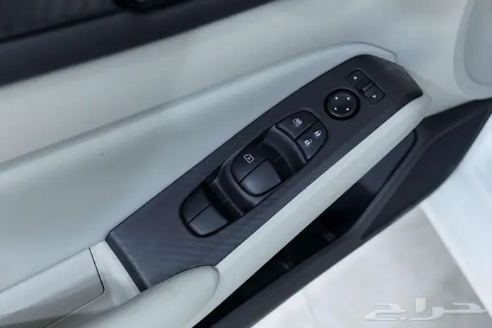 نيسان التيما 2.5 ستاندر 2025 أسأل عن باقات الدمعان 13