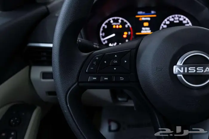 نيسان التيما 2.5 ستاندر 2025 أسأل عن باقات الدمعان 8