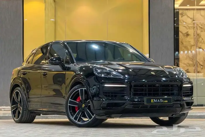 بورش كايين GTS V8 2021 اسود خليجي 0