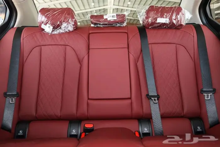 بي ام دبليو 325i موديل 2025 15